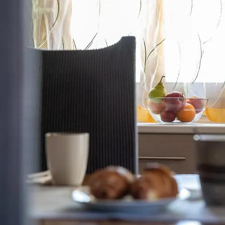 Дом отдыха House Hana Ровинь